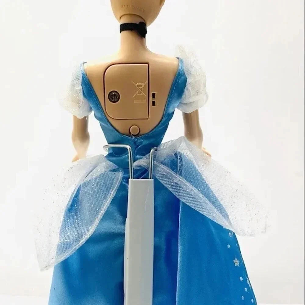 MATTEL BARBIE Disney Cinderella Doll Blonde Hair Blue Eyes Blue Dress 12
